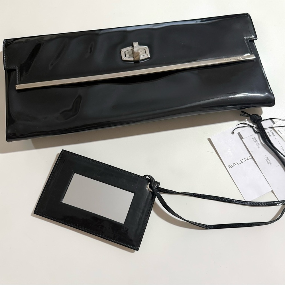 AUTH BALENCIAGA PATENT LEATHER BLACK CLUTCH BAG LONG SILVER LOCK + MIRROR DUSTER - Picture 6 of 16